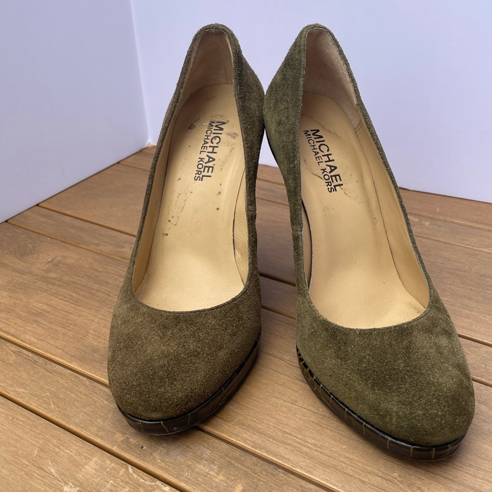 Michael Kors Green Suede Heels